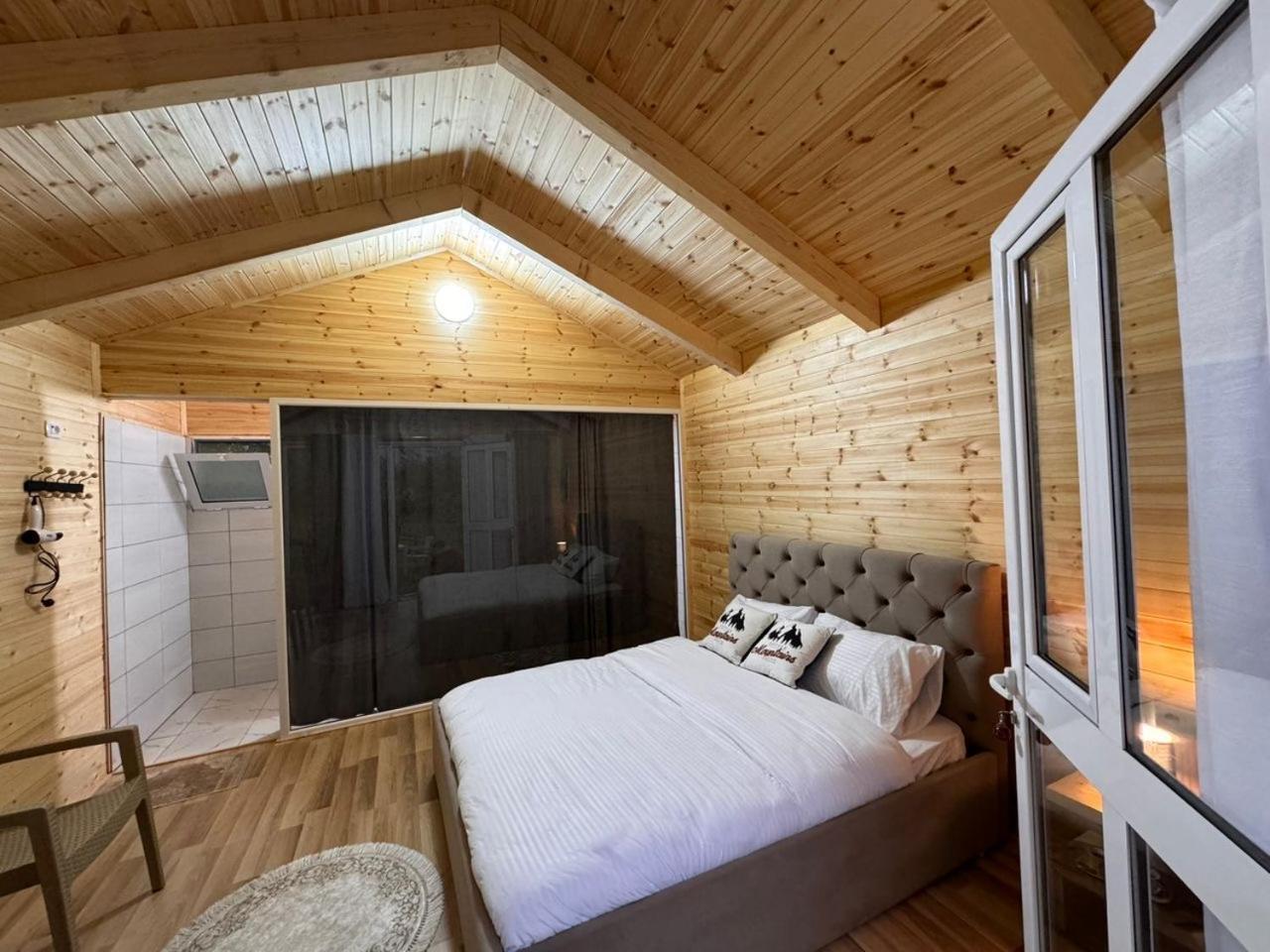 Thethi Mountain Villas Exterior photo