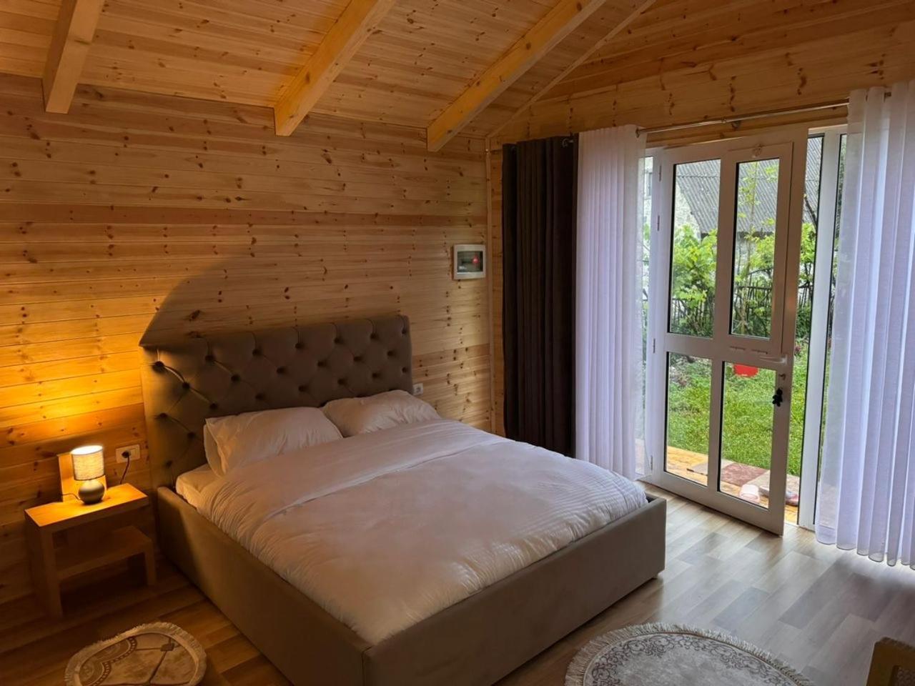 Thethi Mountain Villas Exterior photo